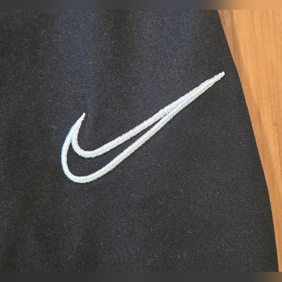 NWOT Nike Black Joggers with White Accents - Picture 4 of 9